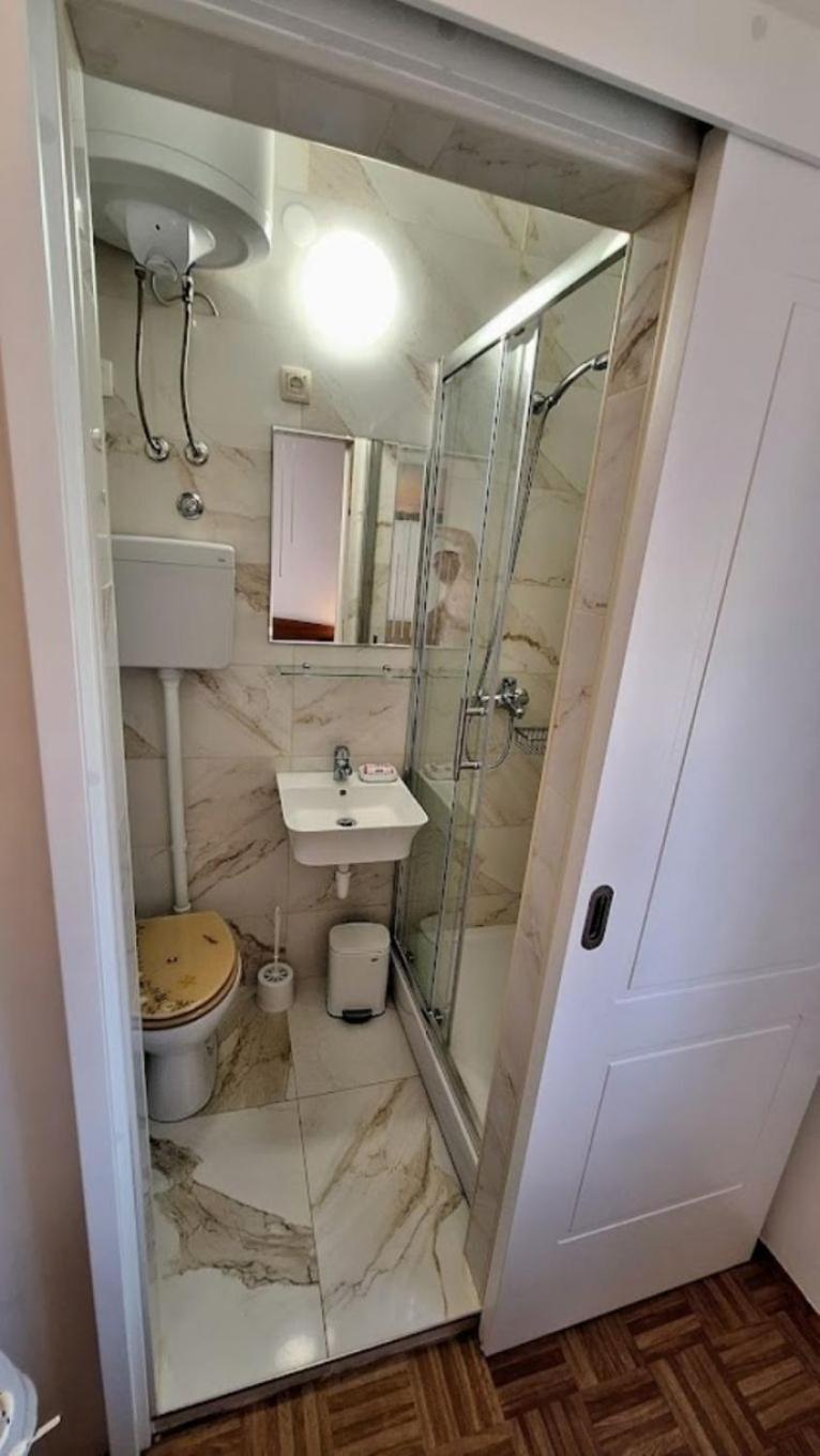 Apartment Zvone Veli Rat Extérieur photo